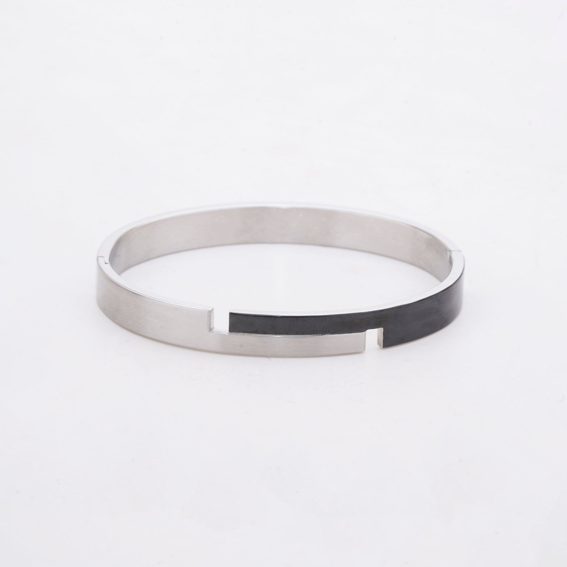Oblivion Cuff